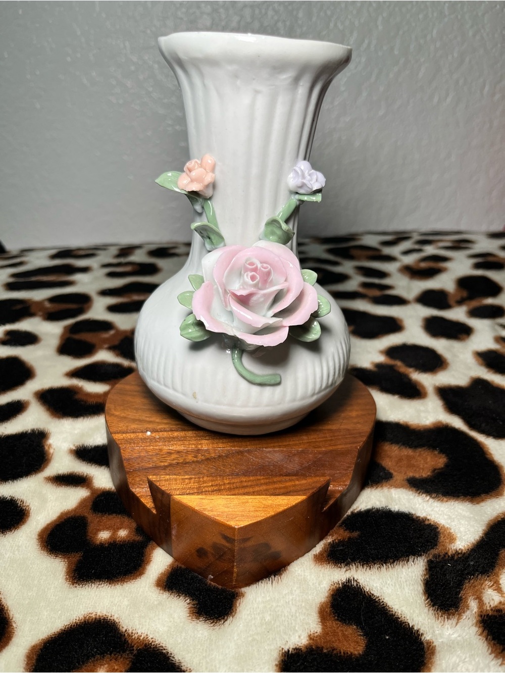 Porcelain Floral Accent Vase - Pink Rose